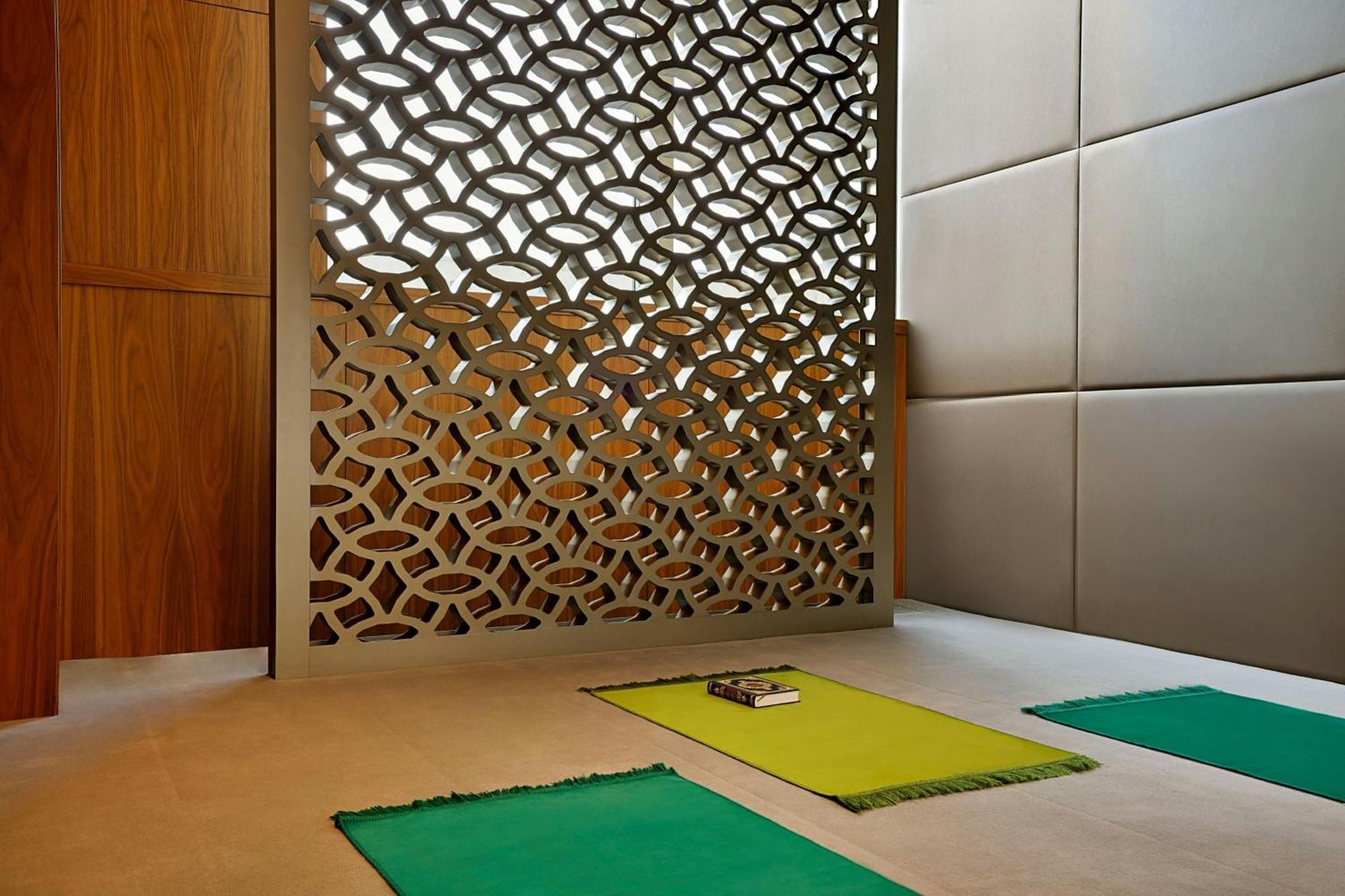 Sheraton Astana Hotel المظهر الخارجي الصورة Prayer room at the University of Oxford